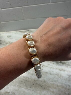 Vintage Faux Pearl Bracelet